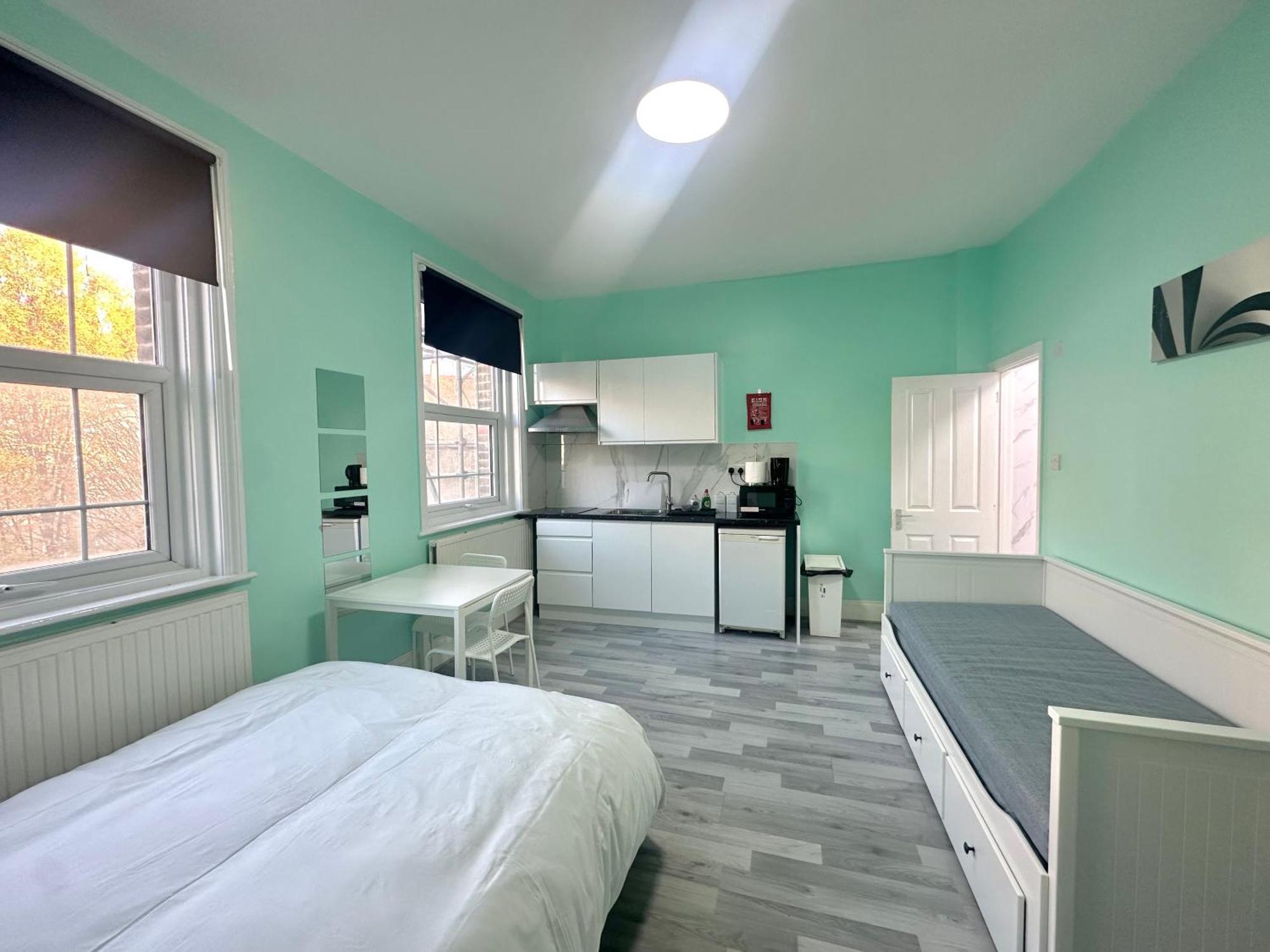 The Little Guest House ลอนดอน ภายนอก รูปภาพ